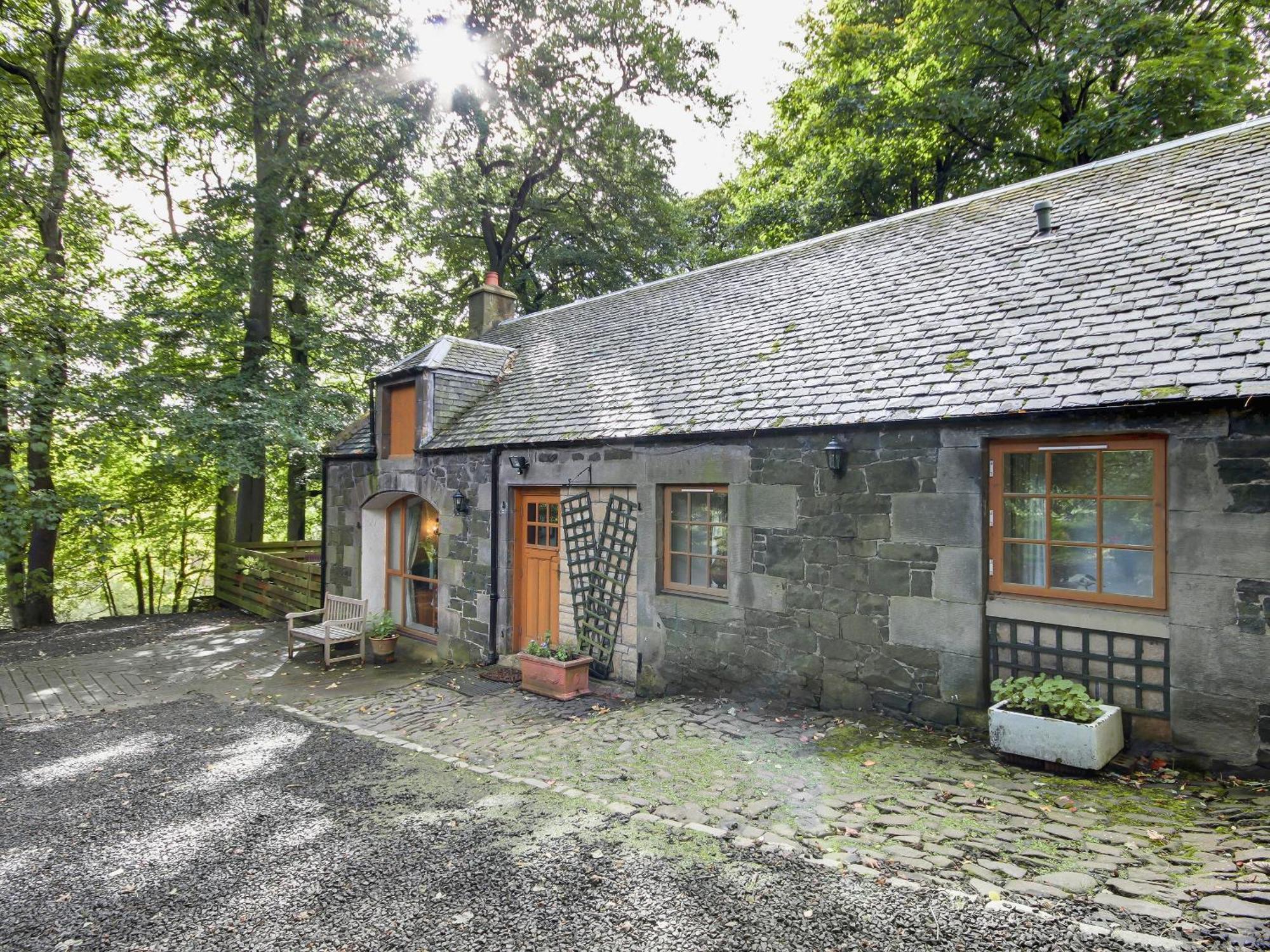 Coach House Villa Ratho Exterior photo